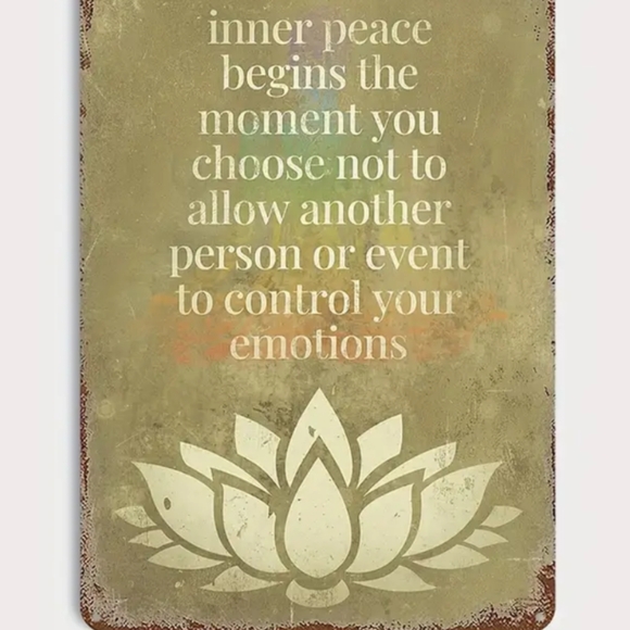 Meet the Posher! Poshing with Passion & Purpose💜 - Picture 6 of 7